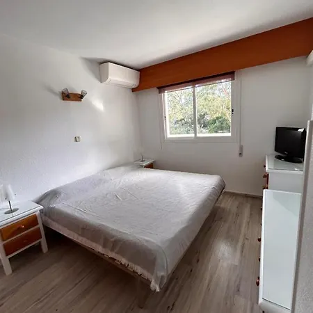 Bahia Mar - Azulenacalpe *