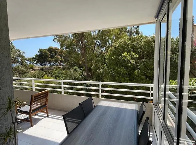 Bahia Mar - Azulenacalpe